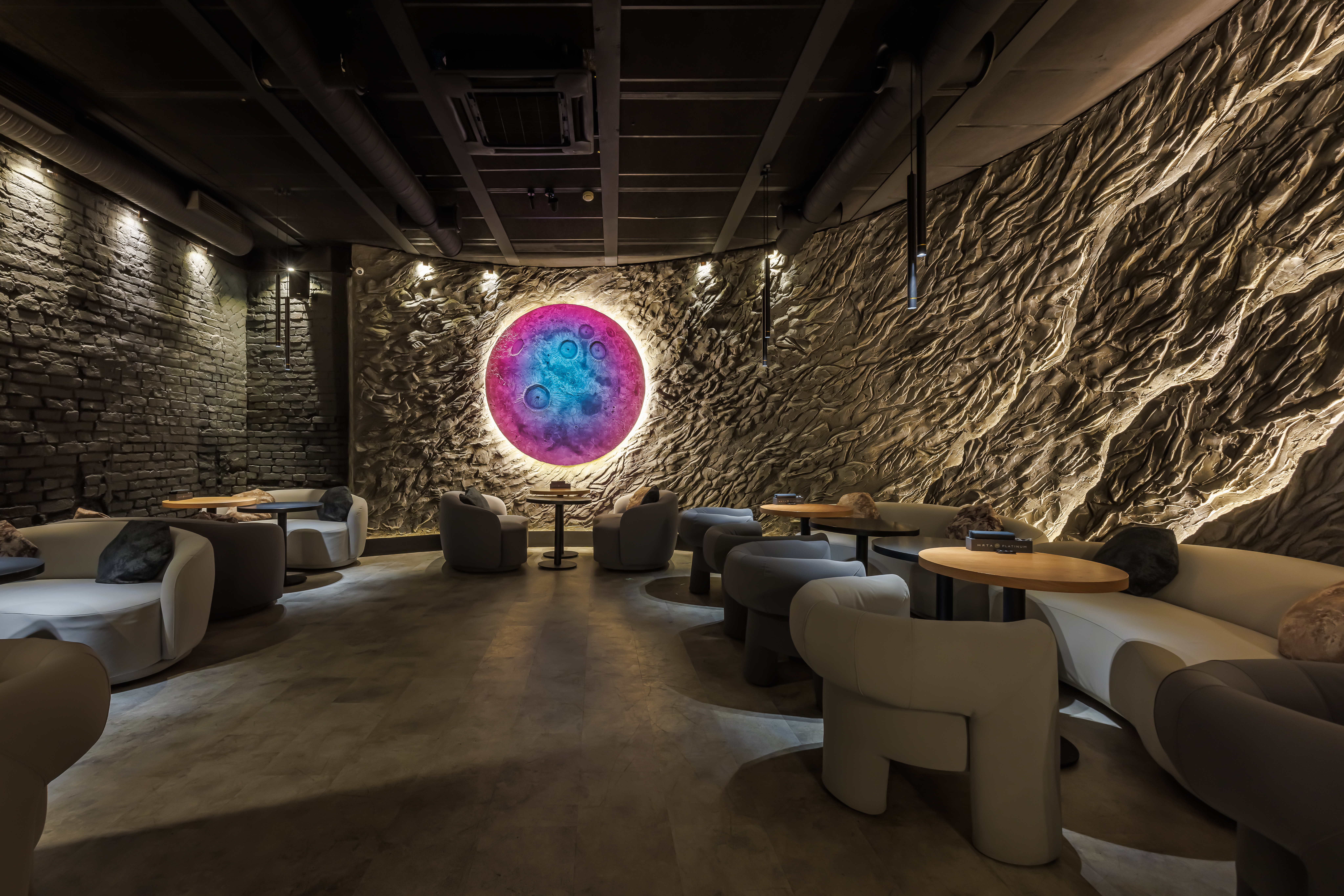 Куда сходить в Москве вечером: 10 атмосферных мест для отдыха